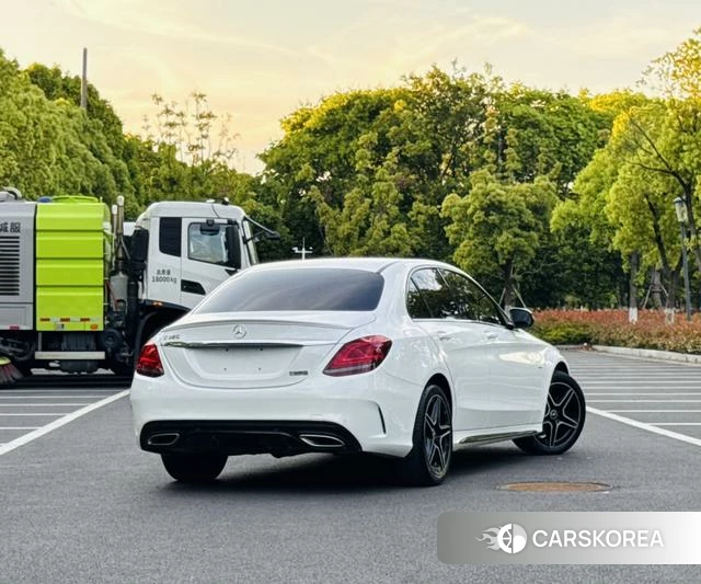 Mercedes-Benz Class C id 4277980 из Китая 16