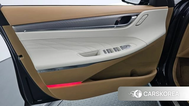 Hyundai The New Grandeur IG id 4402457 из Кореи 16