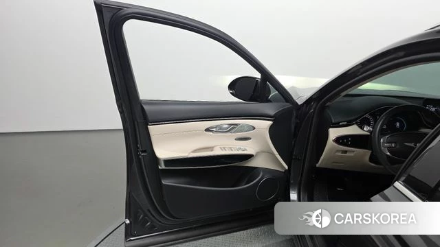 Genesis GV70 id 4344518 из Кореи 16