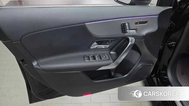 Mercedes-Benz A-Class W177 id 4666824 из Кореи 16
