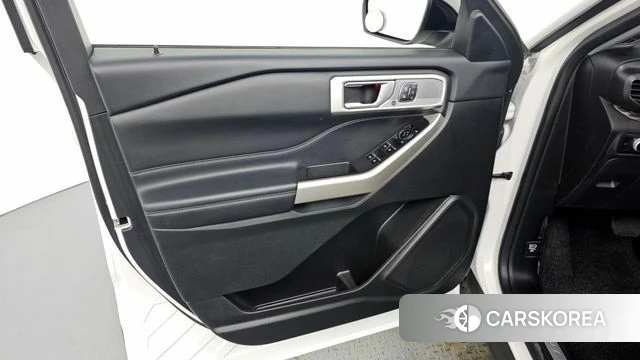 Ford Explorer 6th Generation id 4480621 из Кореи 16