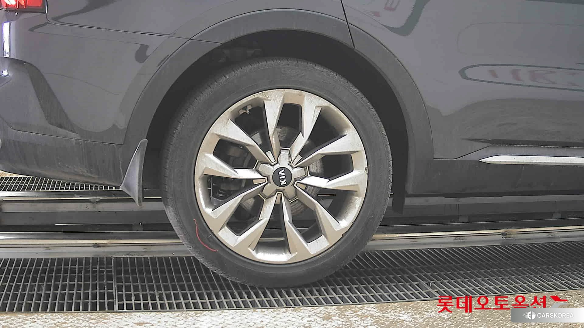 Kia Sorento id 3869436 из Кореи 16