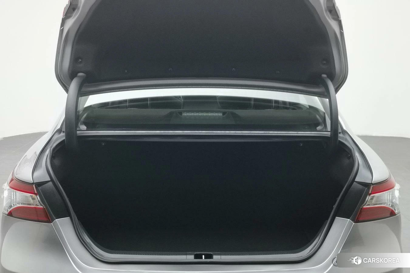 Toyota Camry id 4438207 из Китая 15