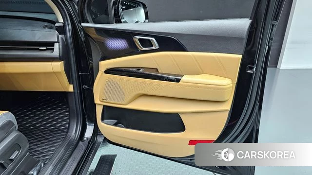 Kia Carnival 4th generation id 4230761 из Кореи 16