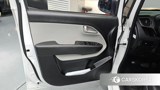 Kia The New Kia Ray id 4500514 из Кореи 16