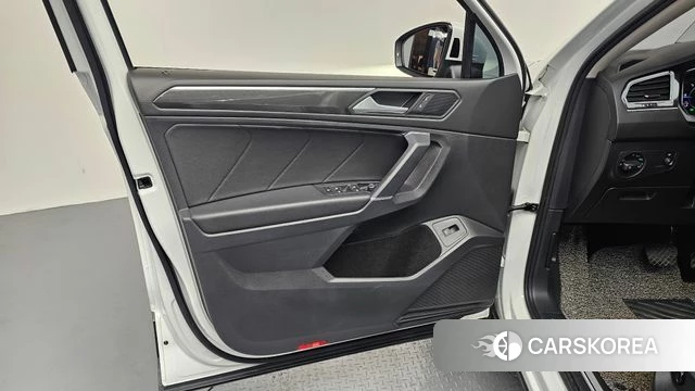 Volkswagen Tiguan Allspace id 4362651 из Кореи 16