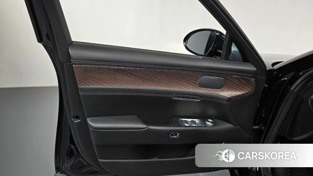 Genesis G90 (RS4) id 4394943 из Кореи 16