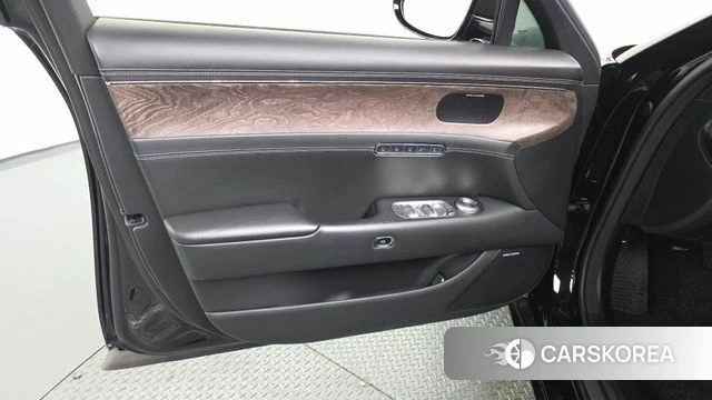 Genesis G90 (RS4) id 4835369 из Кореи 16