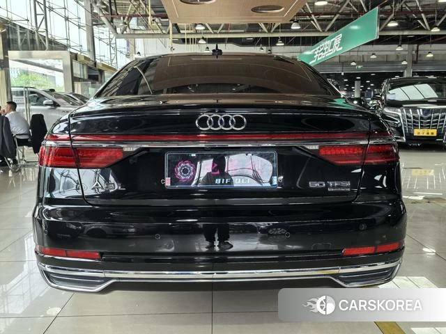 Audi A8 id 4342192 из Китая 16