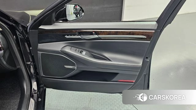 Genesis G90 id 4384221 из Кореи 16