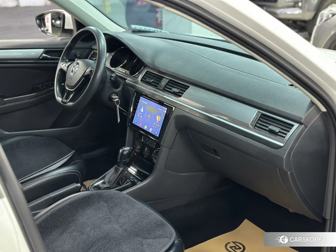 Volkswagen Bora id 4479497 из Китая 16