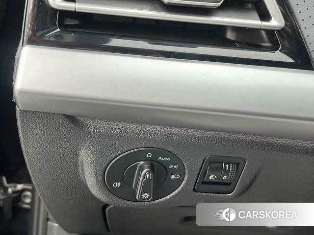 Volkswagen Lavida id 4272972 из Китая 16