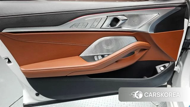 BMW 8 Series (G15) id 4590972 из Кореи 16