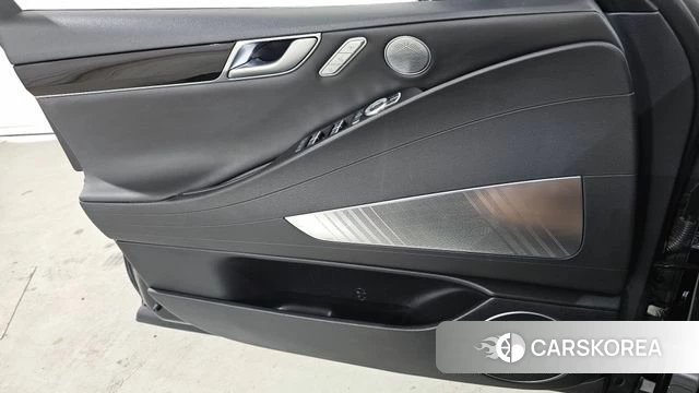 Genesis G80 (RG3) id 4642299 из Кореи 16