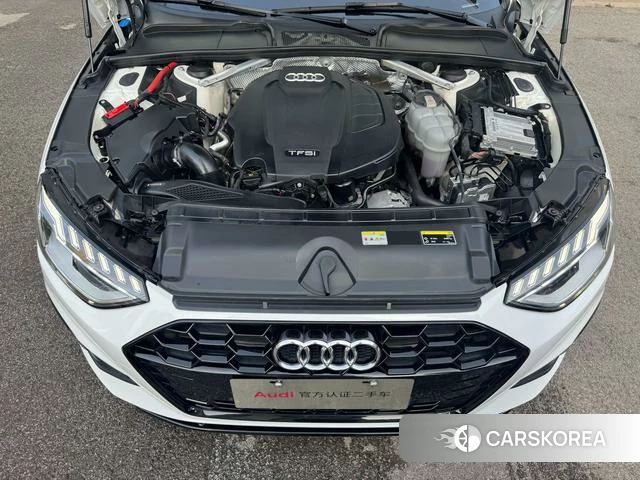 Audi A4L id 4297805 из Китая 16