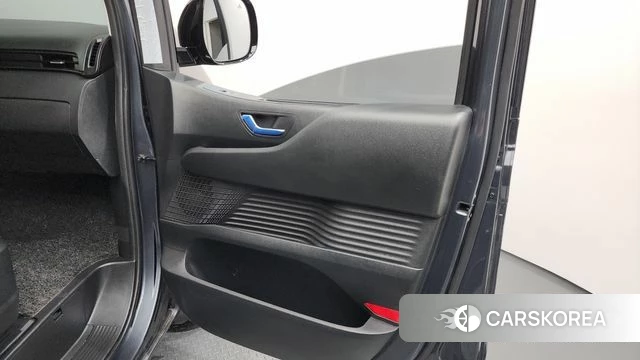 Hyundai Staria id 4414099 из Кореи 16