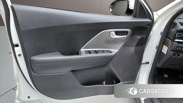 Kia The New Niro id 4283444 из Кореи 16