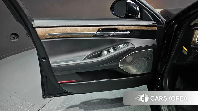 Genesis G90 id 4416796 из Кореи 16