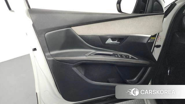 Peugeot 5008 second generation id 4231474 из Кореи 16