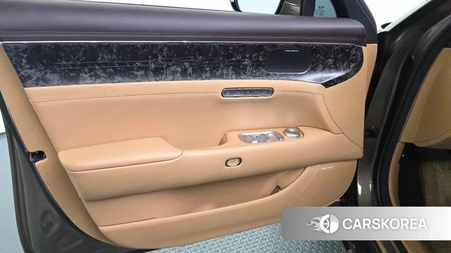 Genesis G90 (RS4) id 4671264 из Кореи 16