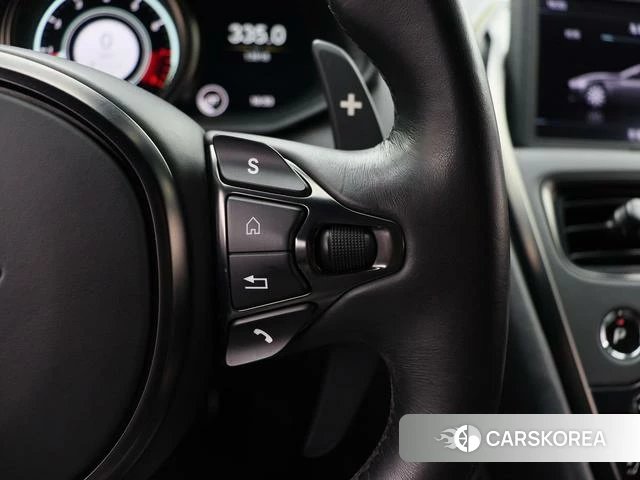 Aston Martin DB11 id 4238834 из Китая 16