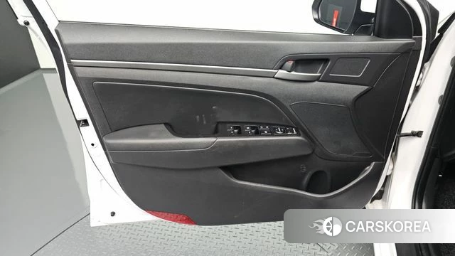 Hyundai Avante AD id 4345781 из Кореи 16