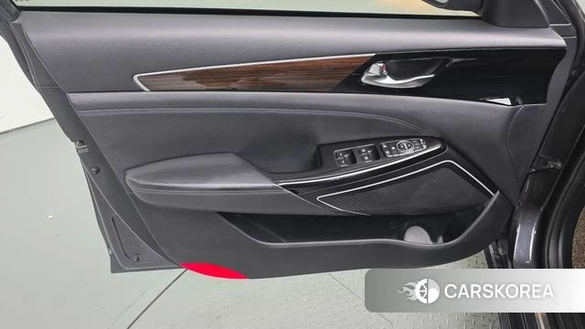 Kia Come New K7 id 4698775 из Кореи 16
