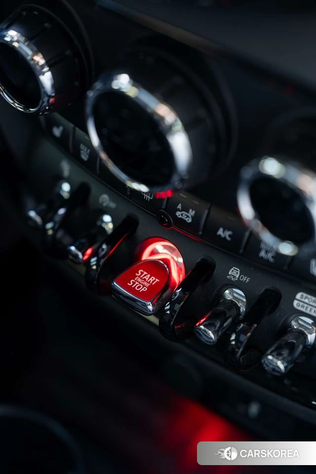 MINI CLUBMAN id 4239846 из Китая 16