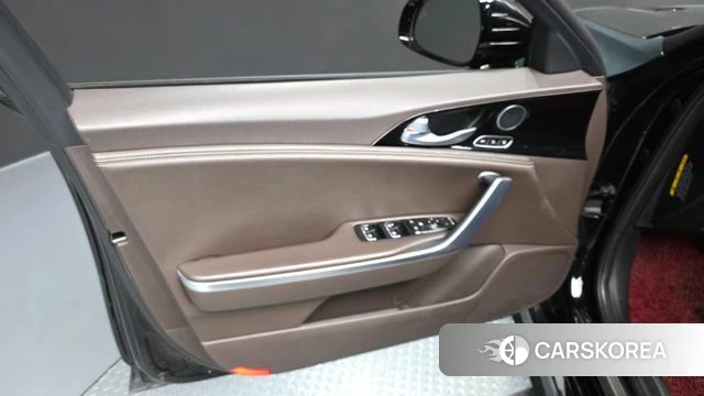Kia Stinger id 4403621 из Кореи 16