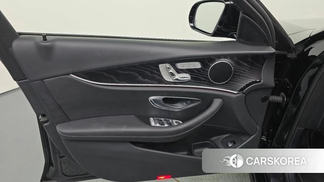 Mercedes-Benz E-Class W213 id 4882046 из Кореи 16