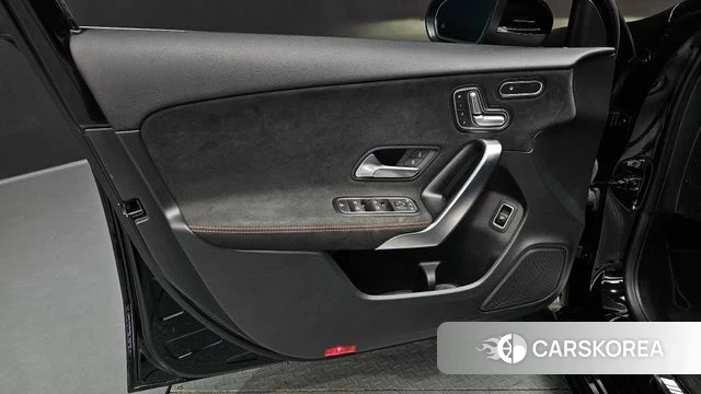 Mercedes-Benz A-Class W177 id 4899588 из Кореи 16