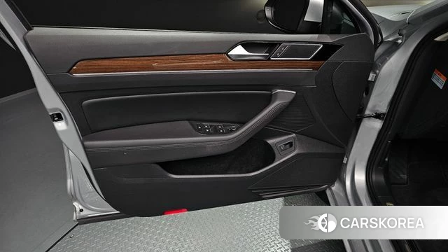 Volkswagen Passat GT (B8) id 4638227 из Кореи 16