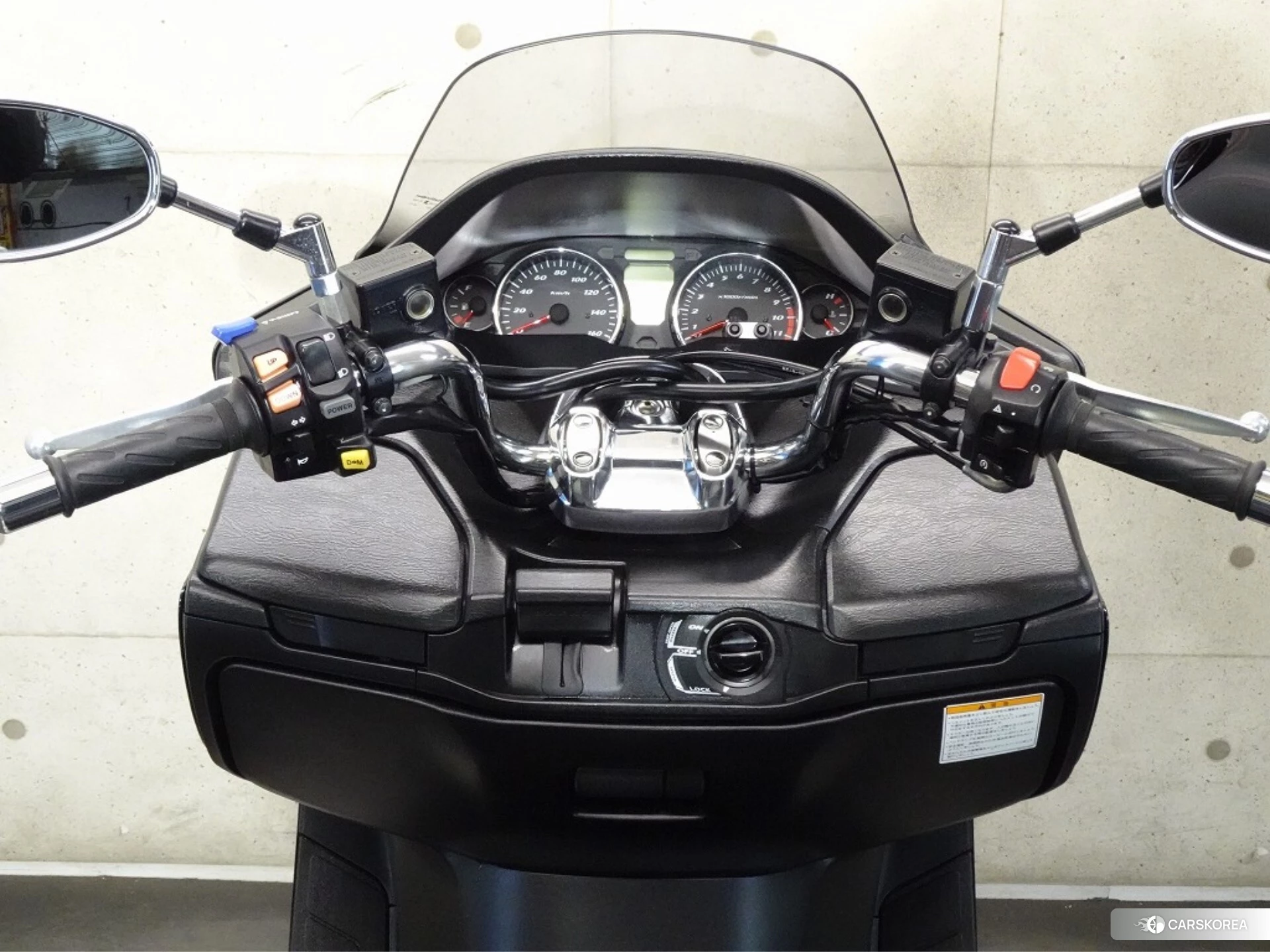 Suzuki SKYWAVE 250M id 3947866 из Японии 16
