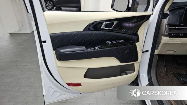 Kia Carnival 4th generation id 4434660 из Кореи 16