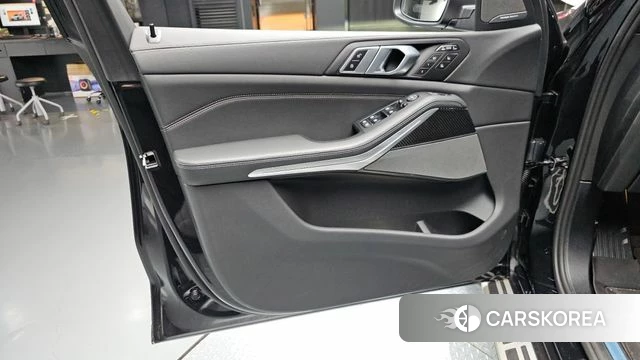 BMW X7 (G07) id 4724770 из Кореи 16