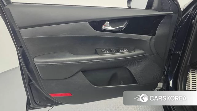 Kia The New K3 2nd generation id 4578917 из Кореи 16