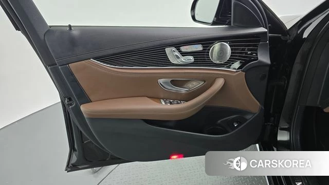 Mercedes-Benz E-Class W213 id 4754616 из Кореи 16