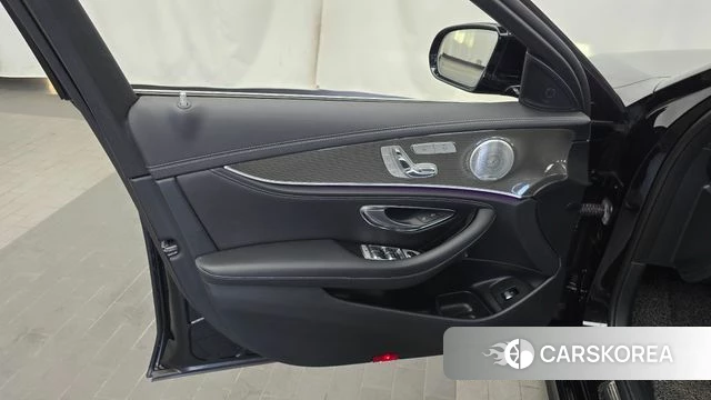 Mercedes-Benz E-Class W213 id 4459106 из Кореи 16