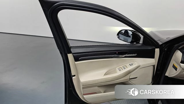 Genesis G90 id 4465310 из Кореи 16