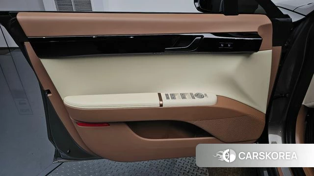 Hyundai Grandeur Hybrid (GN7) id 4480397 из Кореи 16