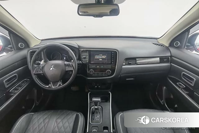 Mitsubishi  Outlander id 4253568 из Китая 15