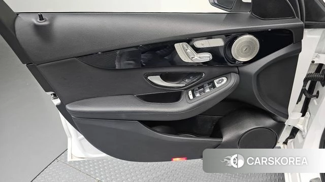 Mercedes-Benz C-Class W205 id 4906969 из Кореи 16