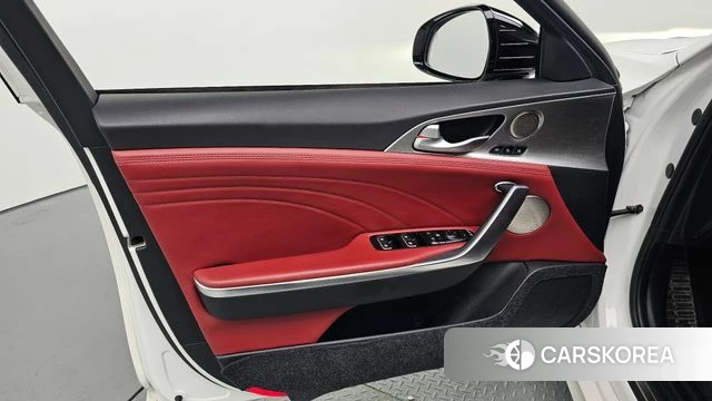 Kia Stinger Meister id 4529987 из Кореи 16