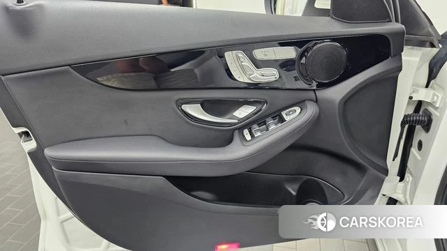 Mercedes-Benz C-Class W205 id 4770212 из Кореи 16