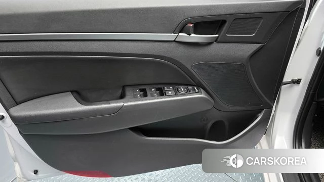 Hyundai Avante AD id 4225634 из Кореи 16