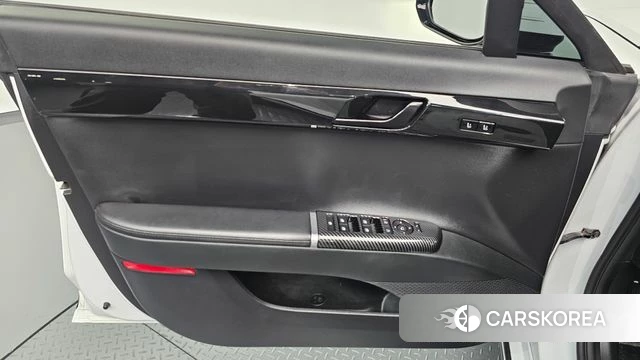 Hyundai Grandeur (GN7) id 4880440 из Кореи 16