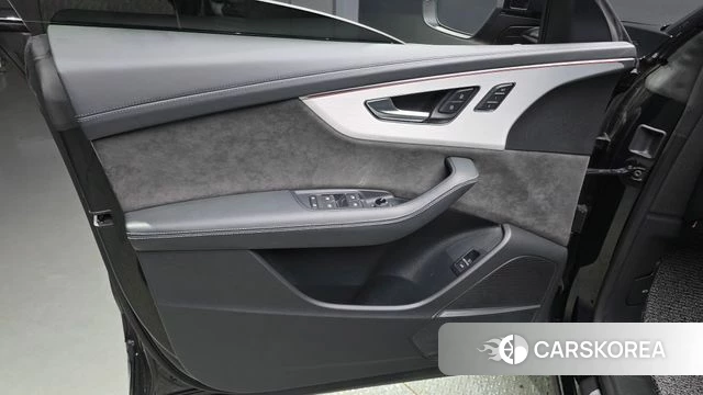 Audi Q8 (4M) id 4481162 из Кореи 16