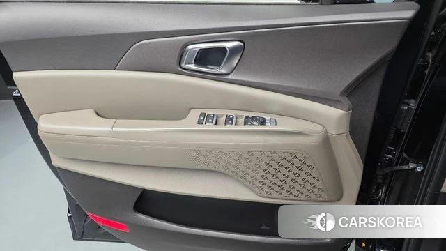 Kia The New Carnival 4th Generation id 4414004 из Кореи 16