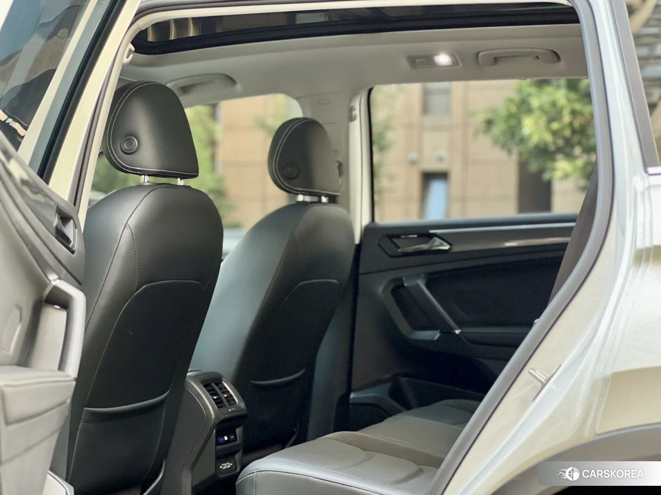 Volkswagen Tiguan L id 4426495 из Китая 16
