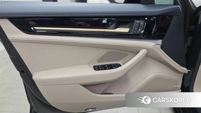 Porsche Panamera (976) id 4847615 из Кореи 16